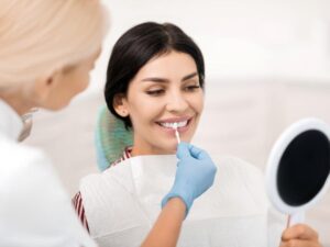 How Do You Choose the Right Shade and Shape for Your Veneers?