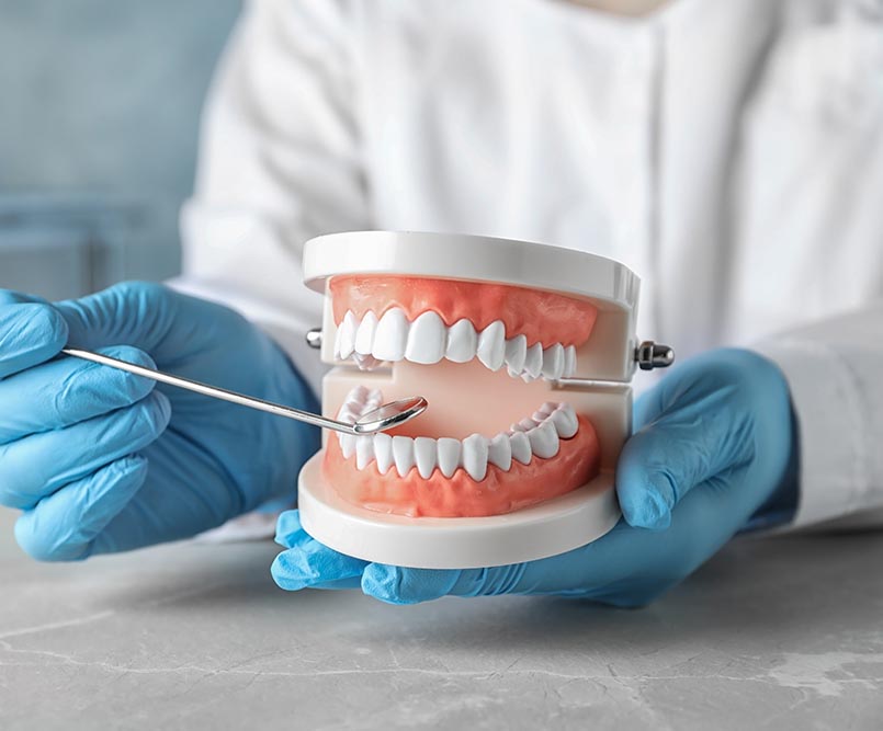 Dentures for Reliable Tooth Replacement
